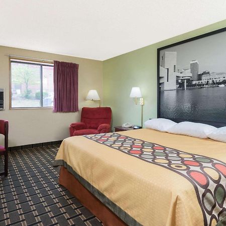 מלון Super 8 By Wyndham Twinsburg/Cleveland Area מראה חיצוני תמונה